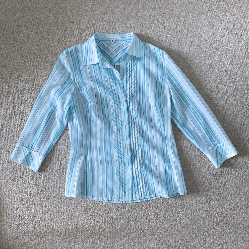 Banana Republic Button Down 3/4 Sleeves Light Blue and White Blouse Size M